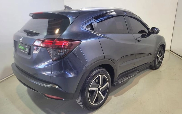 imagem-https://www.socarrao.com.br/sc-vehicle-images-prod/4005901/1790019732919-8338880_15_B_aa90039e39.jpeg