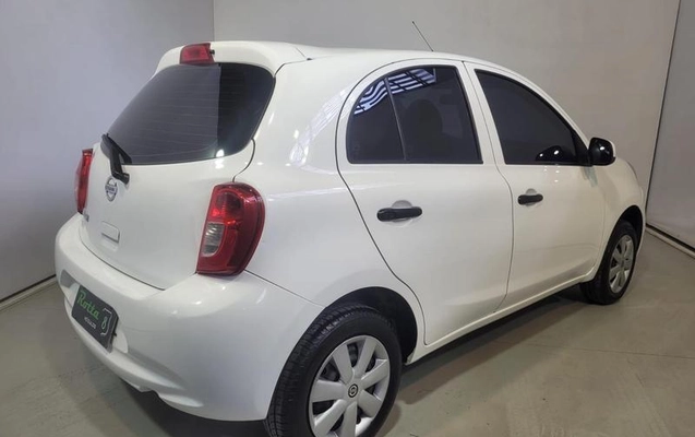 imagem-https://www.socarrao.com.br/sc-vehicle-images-prod/4005905/1790019258549-8338994_10_B_f0e246d7c2.jpeg