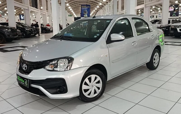 imagem-https://www.socarrao.com.br/sc-vehicle-images-prod/4005908/1790020996772-8347687_4_B_c151aea74f.jpeg