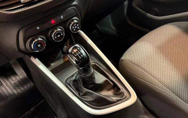 imagem-https://www.socarrao.com.br/sc-vehicle-images-prod/4005910/1790023204391-8348019_11_B_f55e83e3cf.jpeg