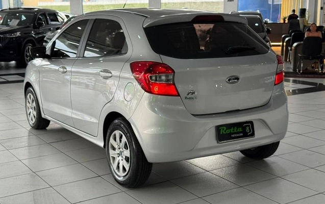 imagem-https://www.socarrao.com.br/sc-vehicle-images-prod/4005927/1790023525152-8387852_5_B_46f8cb4a79.jpeg