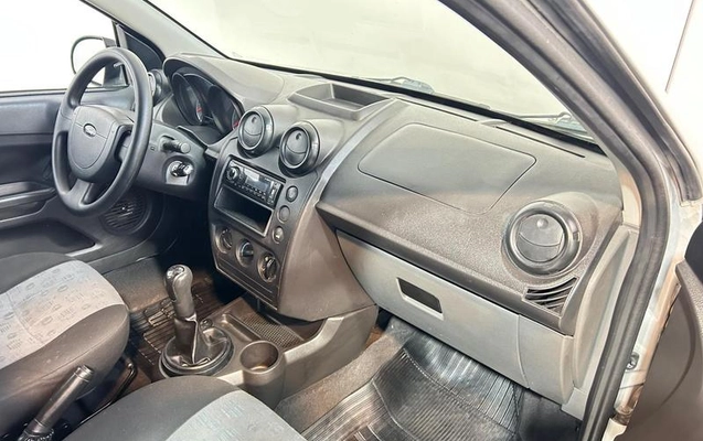 imagem-https://www.socarrao.com.br/sc-vehicle-images-prod/4005928/1790021019694-8402213_6_B_ba15952203.jpeg