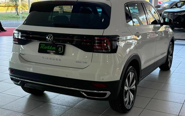 imagem-https://www.socarrao.com.br/sc-vehicle-images-prod/4005937/1790019281941-8438761_7_B_c2f7f80eac.jpeg
