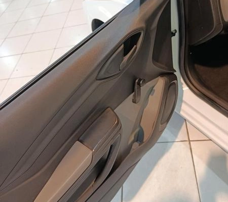 imagem-https://www.socarrao.com.br/sc-vehicle-images-prod/4005946/1790023190415-8452255_2_B_dd9fbc18f6.jpeg
