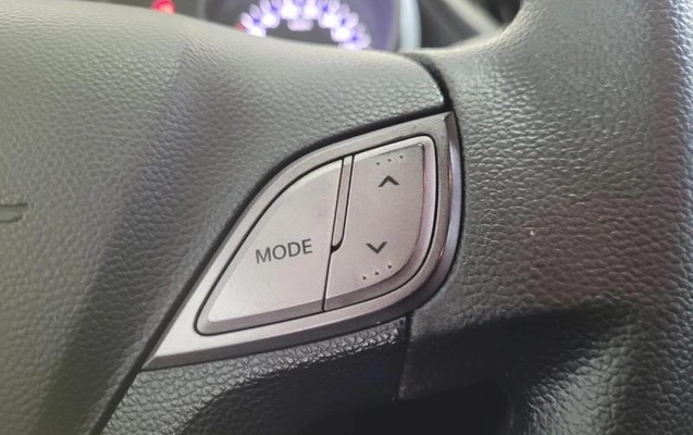 imagem-https://www.socarrao.com.br/sc-vehicle-images-prod/4005947/1790020049870-8452256_3_B_93f1d3b659.jpeg