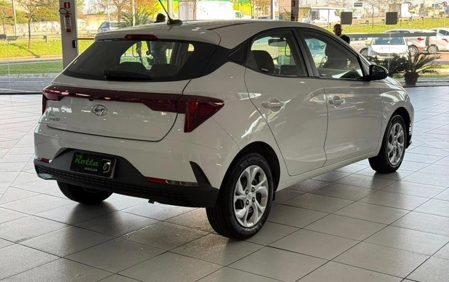 imagem-https://www.socarrao.com.br/sc-vehicle-images-prod/4005948/1790019981912-8466984_4_B_61434e12ae.jpeg