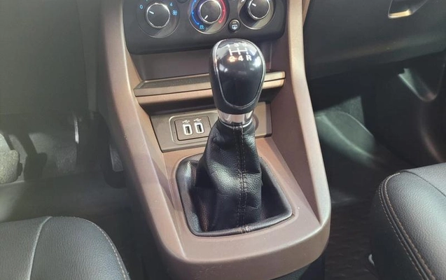 imagem-https://www.socarrao.com.br/sc-vehicle-images-prod/4005950/1790022707526-8468960_12_B_66d7916ffb.jpeg