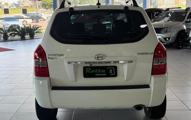 imagem-https://www.socarrao.com.br/sc-vehicle-images-prod/4005951/1790019295077-8474591_4_B_52682c2592.jpeg