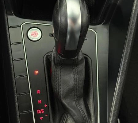 imagem-https://www.socarrao.com.br/sc-vehicle-images-prod/4005952/1790019295929-8478668_7_B_03127b383f.jpeg
