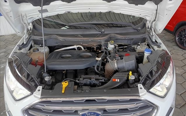 imagem-https://www.socarrao.com.br/sc-vehicle-images-prod/4005963/1790019347126-34ae1b67-059b-447d-b7f5-20d6faeaf8ce20260921162037.jpeg