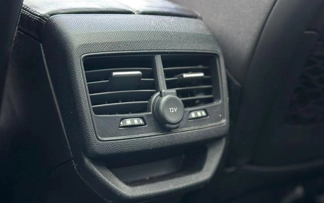 imagem-https://www.socarrao.com.br/sc-vehicle-images-prod/4006062/1792096511178-8440387_18_B_b56bd2f5c6.jpeg
