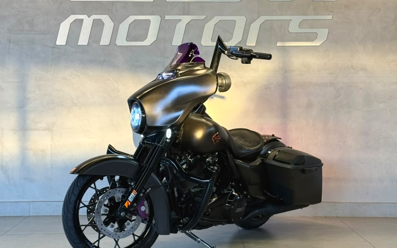 Harley-Davidson STREET GLIDE SPECIAL FLHXS 2020 Preto — foto 1 de 3