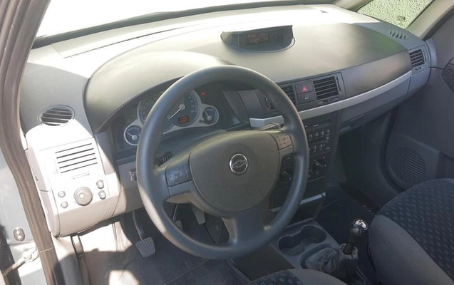 imagem-https://www.socarrao.com.br/sc-vehicle-images-prod/4006072/1790092881053-8495631_8_B_500c7b8c5e.jpeg