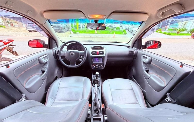 imagem-https://www.socarrao.com.br/sc-vehicle-images-prod/4006077/1790019707237-8417142_15_B_d685a6d2cb.jpeg