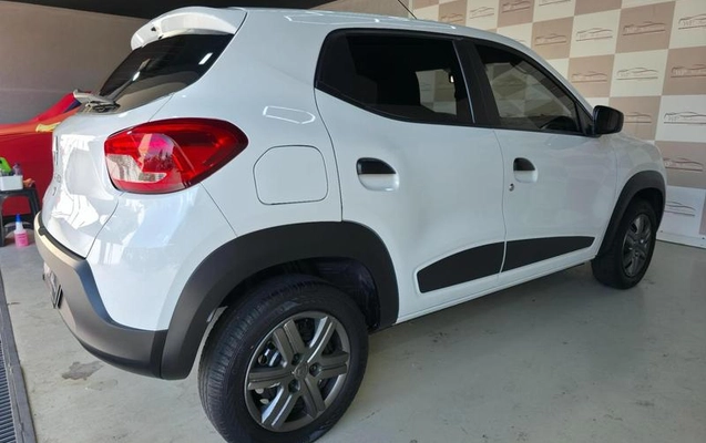 imagem-https://www.socarrao.com.br/sc-vehicle-images-prod/4006085/1790019741339-8271046_6_B_7aad8b9a32.jpeg