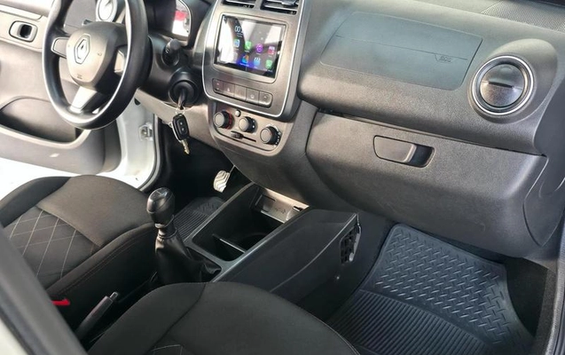 imagem-https://www.socarrao.com.br/sc-vehicle-images-prod/4006085/1790019741345-8271046_15_B_062e515a58.jpeg
