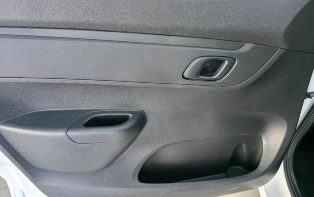 imagem-https://www.socarrao.com.br/sc-vehicle-images-prod/4006085/1790019741352-8271046_8_B_c6f6027ffe.jpeg