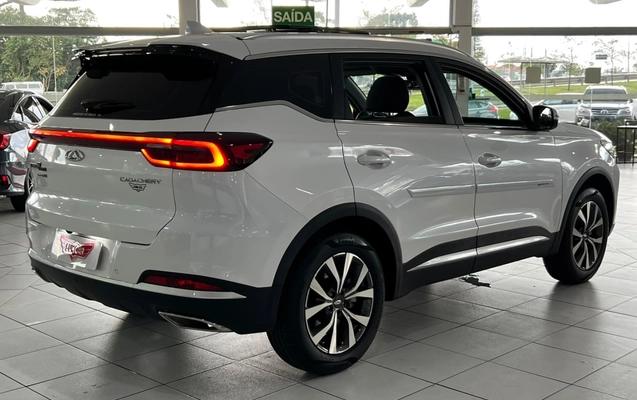 imagem-https://www.socarrao.com.br/sc-vehicle-images-prod/4006437/1790020331369-3_045130.jpg
