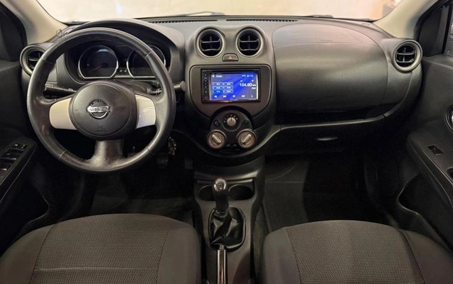 imagem-https://www.socarrao.com.br/sc-vehicle-images-prod/4006450/1790020485657-8476603_15_B_eb7282324d.jpeg