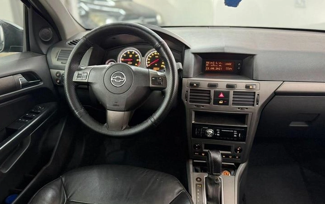 imagem-https://www.socarrao.com.br/sc-vehicle-images-prod/4006492/1790339813949-8494089_10_B_7d6d2f3b82.jpeg