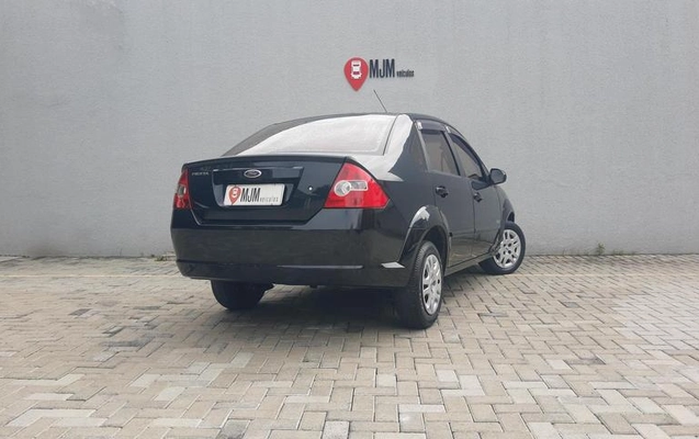 imagem-https://www.socarrao.com.br/sc-vehicle-images-prod/4006524/1790020817153-8470034_3_B_0008e7c929.jpeg