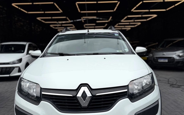 imagem-https://www.socarrao.com.br/sc-vehicle-images-prod/4006629/1790021074665-MTkzMDQwODUtM2FkYS00NWNjLWExYTktNzU1OGYxNTM5ZjljLmpwZWc.jpeg