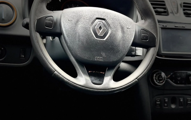 imagem-https://www.socarrao.com.br/sc-vehicle-images-prod/4006629/1790021074809-NTAyMGMxNDItOGEwMC00M2U5LTk1MGYtMjYzNDUyY2EyYWRmLmpwZWc.jpeg