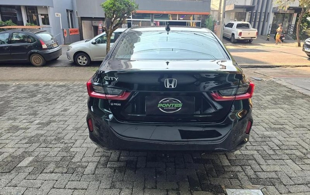 imagem-https://www.socarrao.com.br/sc-vehicle-images-prod/4006767/1790021199834-8493258_6_B_cc37b6f95b.jpeg