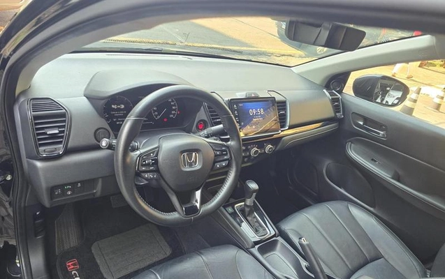 imagem-https://www.socarrao.com.br/sc-vehicle-images-prod/4006767/1790021199846-8493258_14_B_a99b79f1c2.jpeg