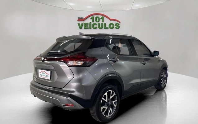 imagem-https://www.socarrao.com.br/sc-vehicle-images-prod/4006812/1790021450184-003_9091afef80930f17c621fc2540857bae.jpg