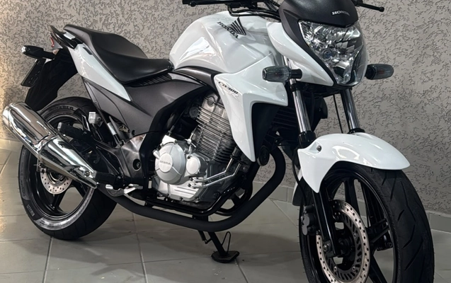 imagem-https://www.socarrao.com.br/sc-vehicle-images-prod/4006822/1790021521972-V2hhdHNBcHAgSW1hZ2UgMjAyNi0wOS0yMSBhdCAxNi41MC4xMC5qcGVn.jpeg