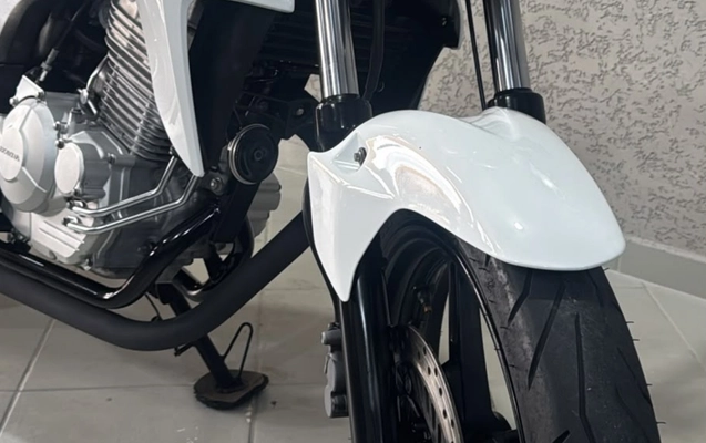 imagem-https://www.socarrao.com.br/sc-vehicle-images-prod/4006822/1790021522144-V2hhdHNBcHAgSW1hZ2UgMjAyNi0wOS0yMSBhdCAxNi41MC4zMC5qcGVn.jpeg