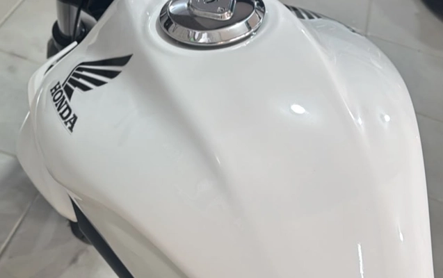 imagem-https://www.socarrao.com.br/sc-vehicle-images-prod/4006822/1790021522727-V2hhdHNBcHAgSW1hZ2UgMjAyNi0wOS0yMSBhdCAxNi41Mi4yMy5qcGVn.jpeg