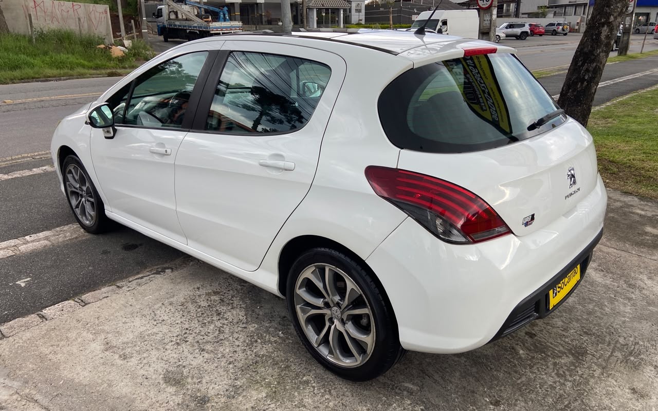 imagem-https://www.socarrao.com.br/sc-vehicle-images-prod/4006826/1790021705857-V2hhdHNBcHAgSW1hZ2UgMjAyNi0wOS0yMSBhdCAxNy4wMC4zMy5qcGVn.jpeg