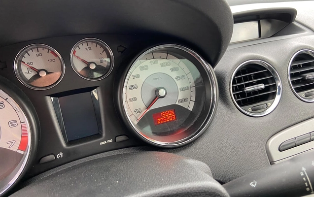 imagem-https://www.socarrao.com.br/sc-vehicle-images-prod/4006826/1790021706815-V2hhdHNBcHAgSW1hZ2UgMjAyNi0wOS0yMSBhdCAxNy4wMC4zOC5qcGVn.jpeg