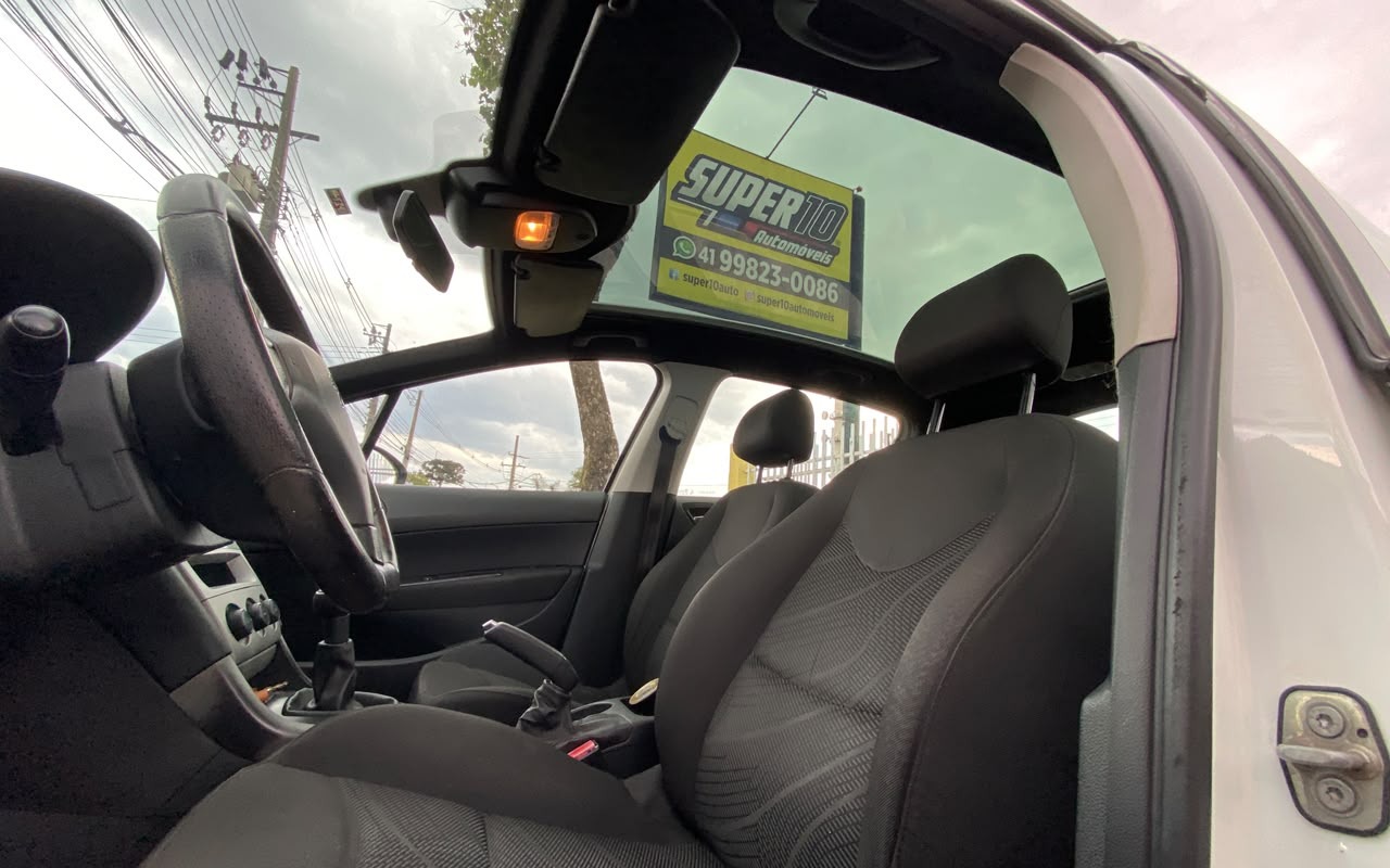 imagem-https://www.socarrao.com.br/sc-vehicle-images-prod/4006826/1790021706927-V2hhdHNBcHAgSW1hZ2UgMjAyNi0wOS0yMSBhdCAxNy4wMC4zNy5qcGVn.jpeg