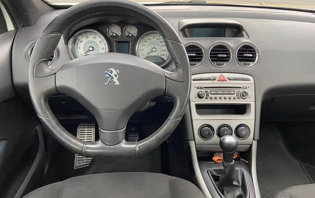 imagem-https://www.socarrao.com.br/sc-vehicle-images-prod/4006826/1790021707002-V2hhdHNBcHAgSW1hZ2UgMjAyNi0wOS0yMSBhdCAxNy4wMC4zNyAoMikuanBlZw.jpeg