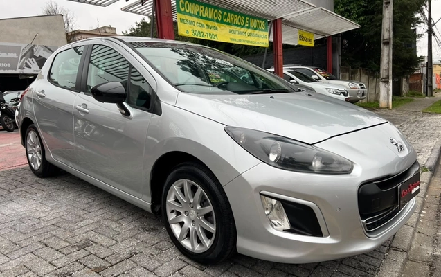 imagem-https://www.socarrao.com.br/sc-vehicle-images-prod/4006834/1790190909240-My5qcGc.jpg