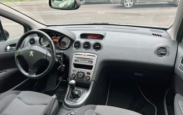 imagem-https://www.socarrao.com.br/sc-vehicle-images-prod/4006834/1790190909824-MTAuanBn.jpg