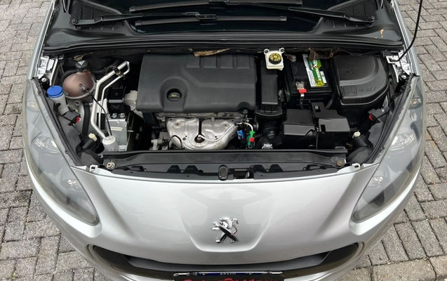 imagem-https://www.socarrao.com.br/sc-vehicle-images-prod/4006834/1790190910205-MTQuanBn.jpg