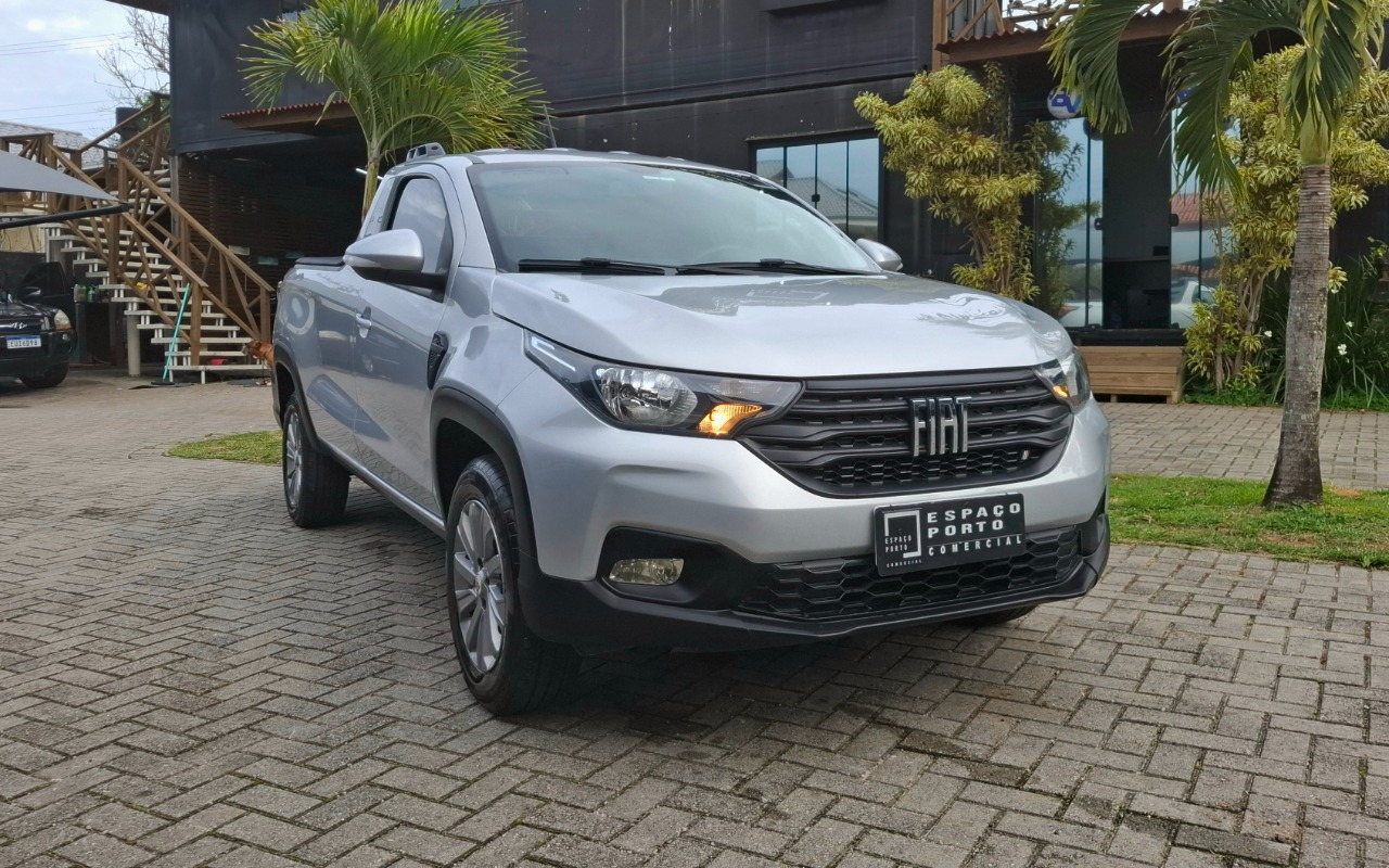 Fiat Strada 2023 Prata — foto 1 de 3