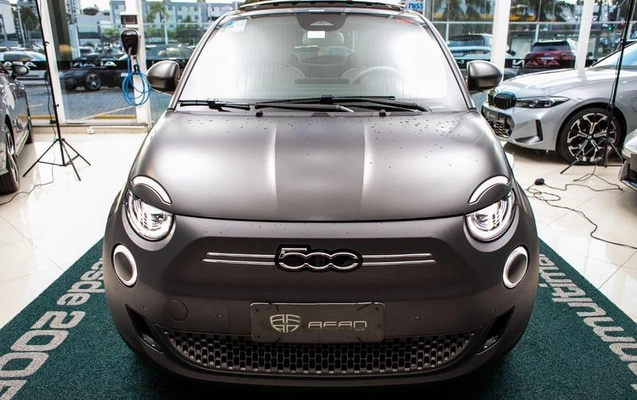 imagem-https://www.socarrao.com.br/sc-vehicle-images-prod/4006866/1790172140742-8498724_0_B_54dc7d1e47.jpeg