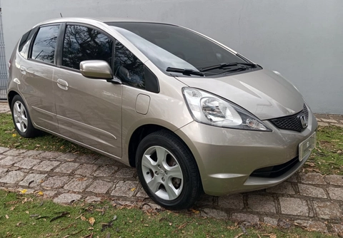 Honda Fit 2011 Amarelo — foto 1 de 3