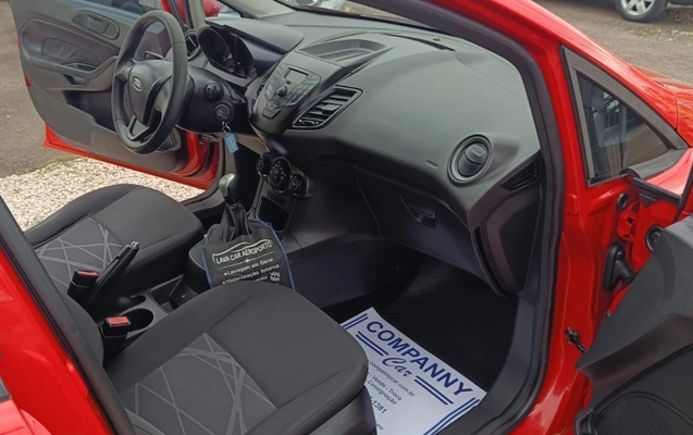 imagem-https://www.socarrao.com.br/sc-vehicle-images-prod/4006906/1790021995585-V2hhdHNBcHAgSW1hZ2UgMjAyNi0wOS0yMSBhdCAxNy4wNS41OS5qcGVn.jpeg