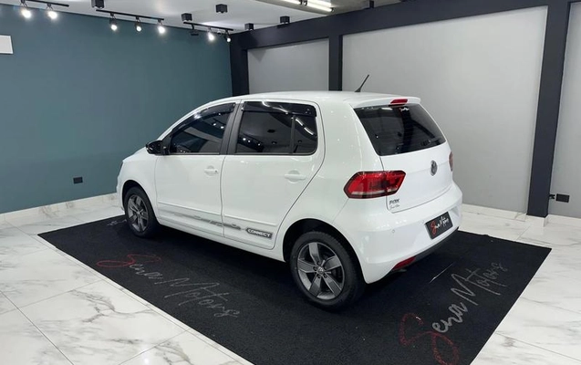 imagem-https://www.socarrao.com.br/sc-vehicle-images-prod/4006907/1790109390207-8473357_7_B_2b8c6c3898.jpeg