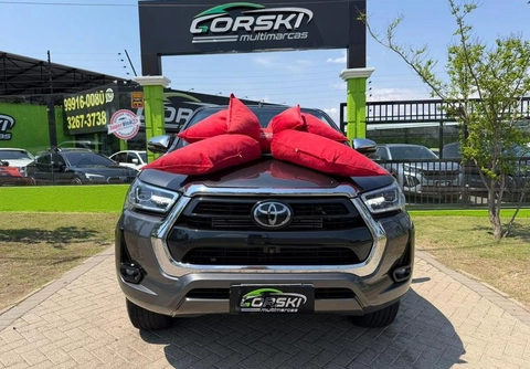 Toyota Hilux 2024 Cinza — foto 1 de 3