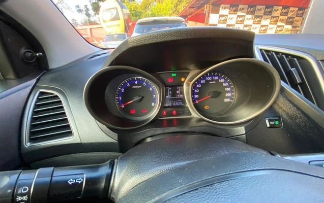 imagem-https://www.socarrao.com.br/sc-vehicle-images-prod/4007218/1790022534747-8492132_9_B_fe93a33b6c.jpeg