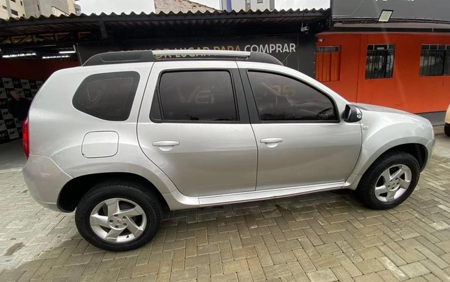 imagem-https://www.socarrao.com.br/sc-vehicle-images-prod/4007237/1790096867744-8494310_8_B_470da1436f.jpeg