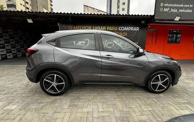 imagem-https://www.socarrao.com.br/sc-vehicle-images-prod/4007255/1790022643157-8490162_1_B_f40f757de0.jpeg
