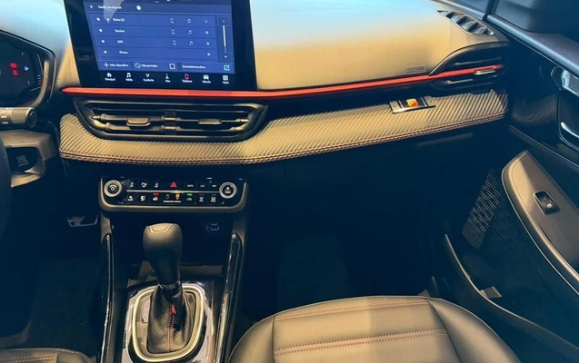 imagem-https://www.socarrao.com.br/sc-vehicle-images-prod/4007256/1790022651009-8498745_6_B_d22cdfc0d9.jpeg